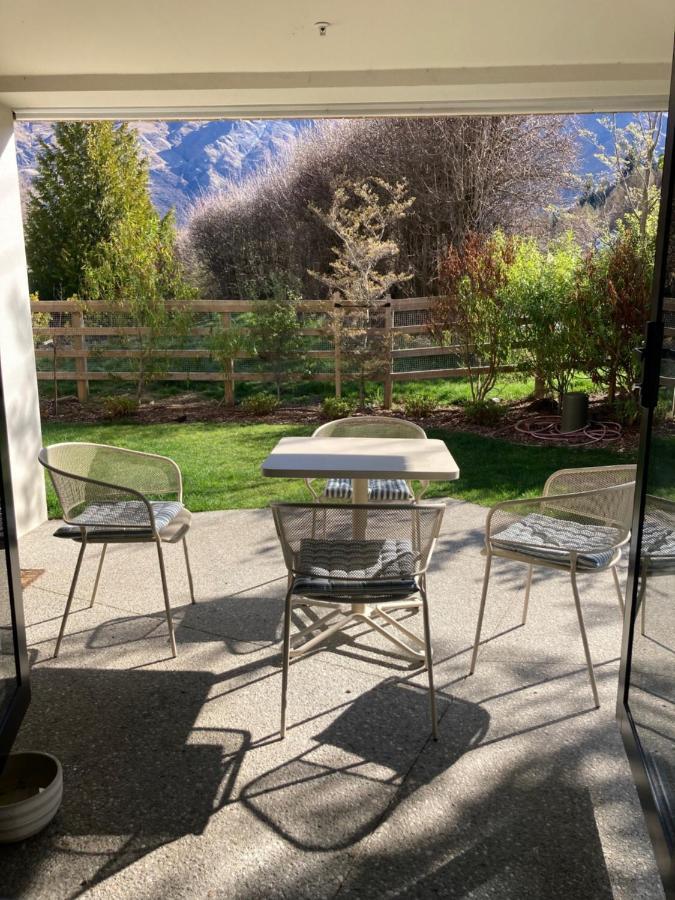 Garden Apartment Queenstown Exteriör bild